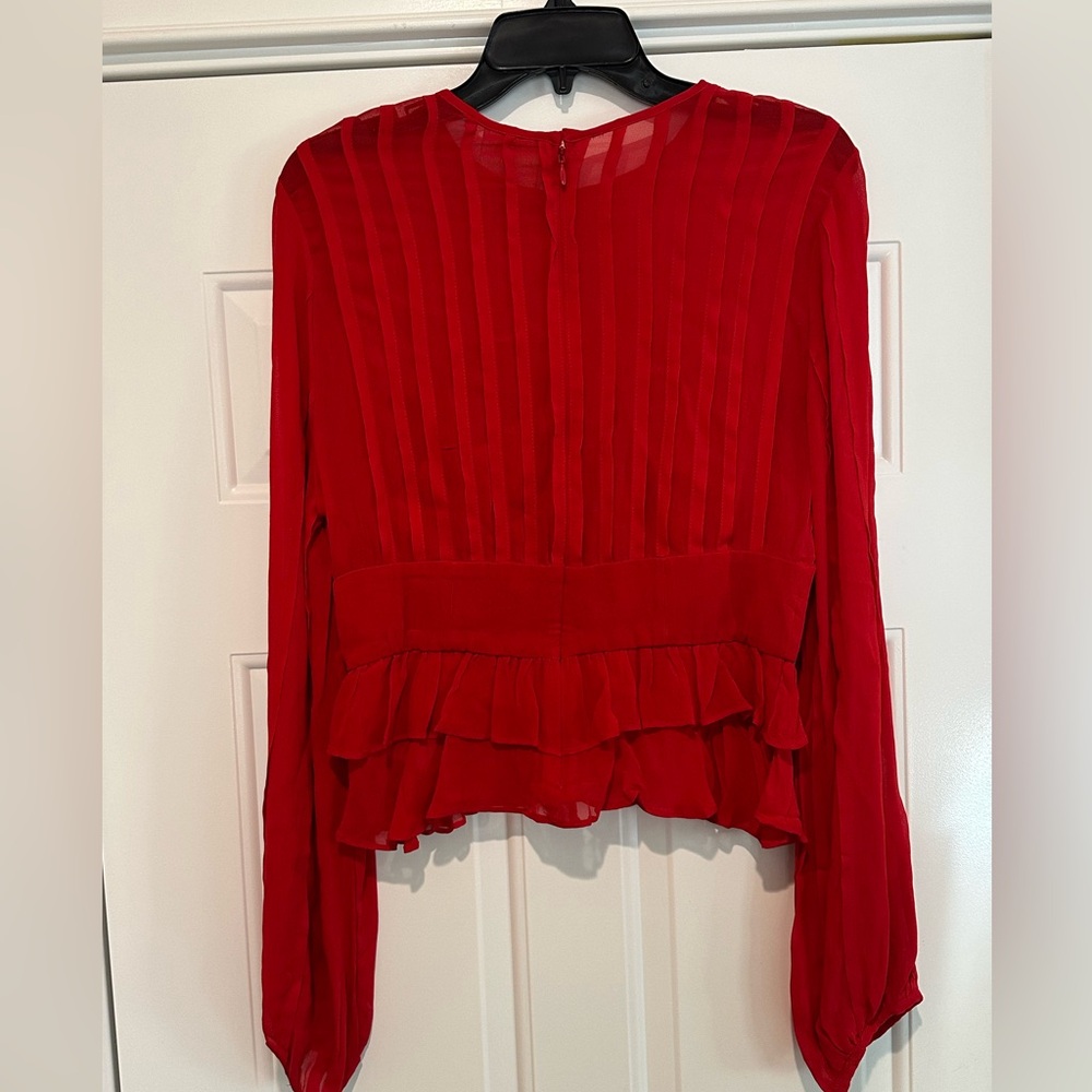FARM Rio Bright Red Valentine’s Day Pleated Peplum Top Sz M NWT $198 - Picture 9 of 11